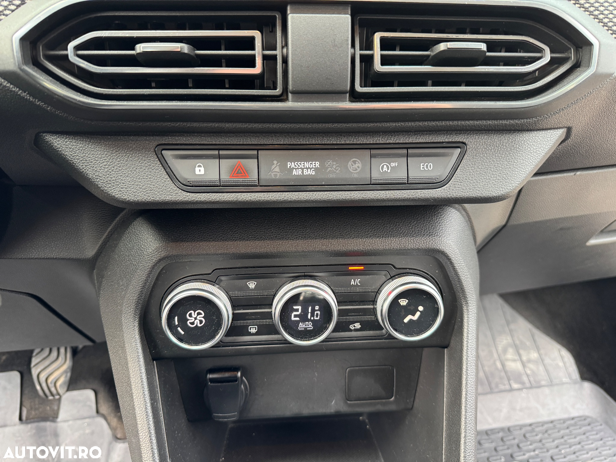 Dacia Logan - 7