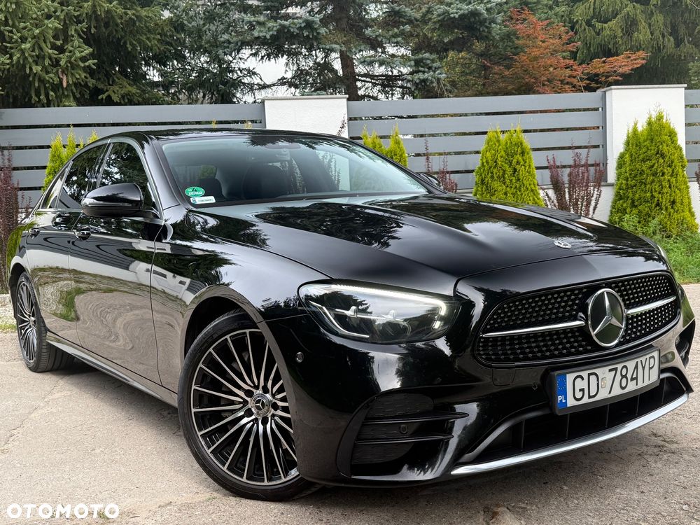 Mercedes-Benz Klasa E 220 d 4-Matic 9G-TRONIC - 2