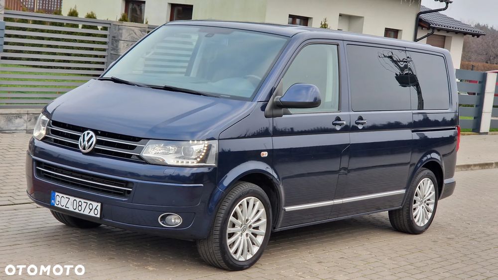 Volkswagen Multivan - 2