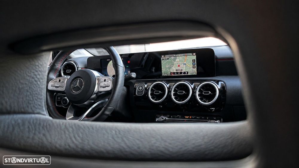 Mercedes-Benz A 250 - 42