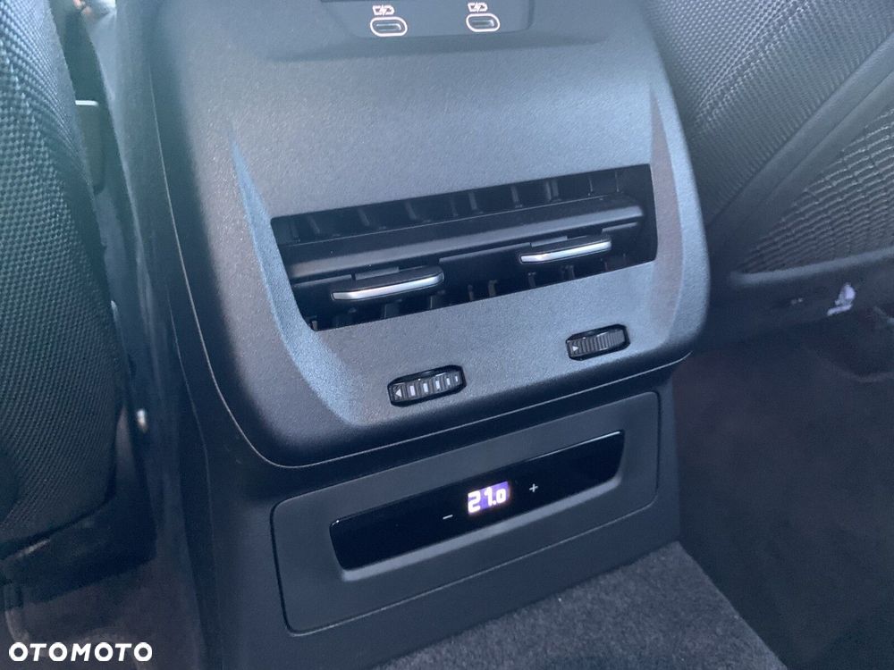 Audi A5 Avant TDI mHEV S tronic - 17