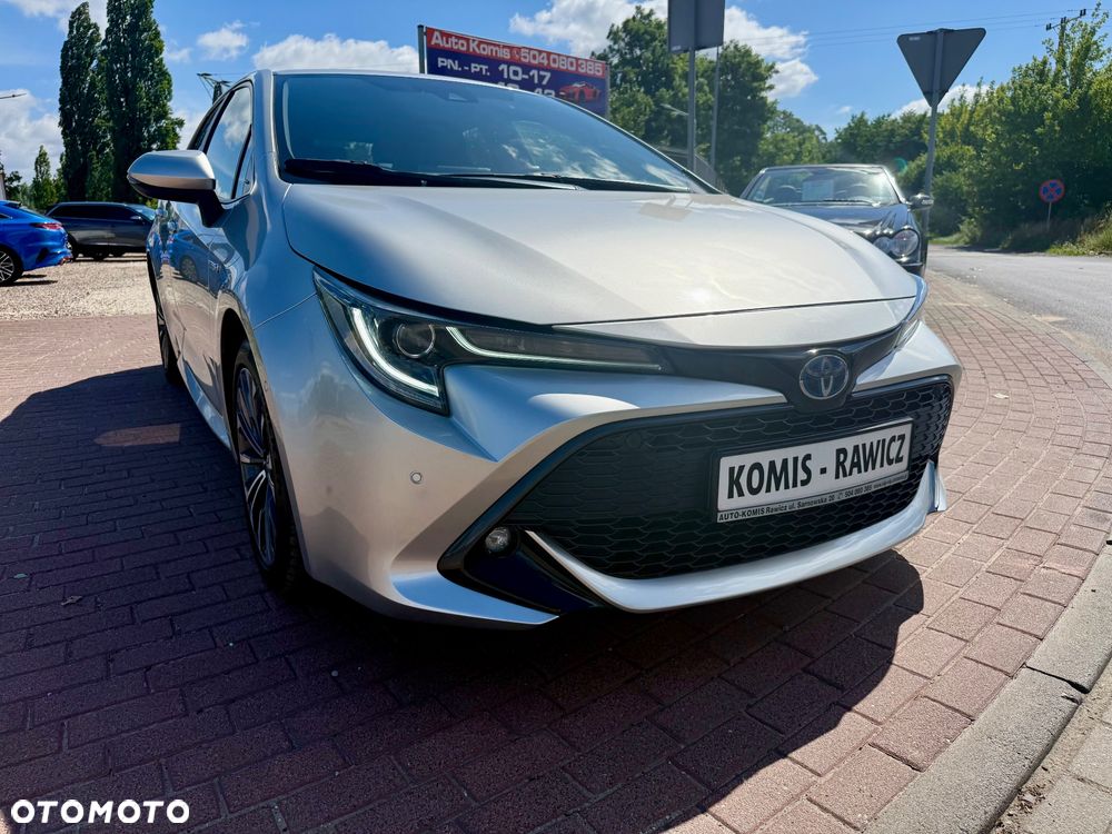 Toyota Corolla 2.0 Lounge - 24