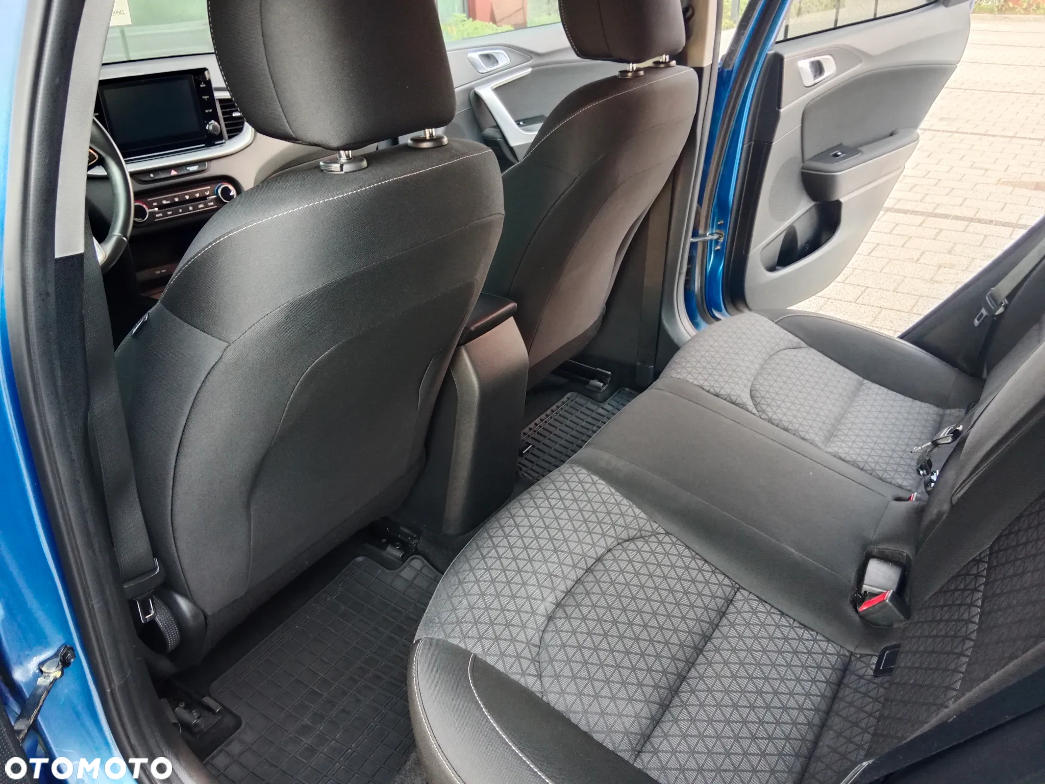 Kia XCeed 1.5 T-GDI M DCT - 11
