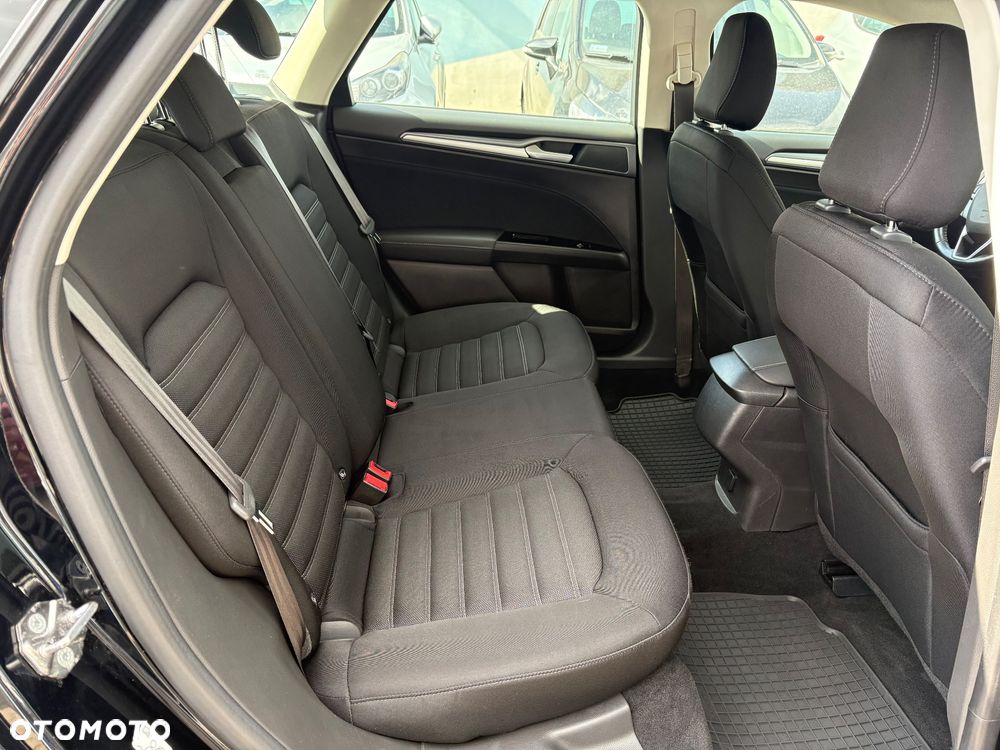 Ford Mondeo 1.5 EcoBoost Trend - 24