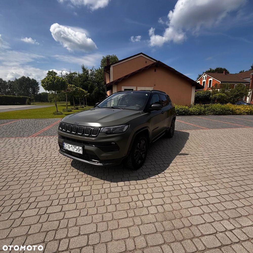 Jeep Compass - 4