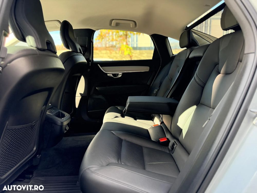 Volvo S90 B4 MHEV AT Core - 18