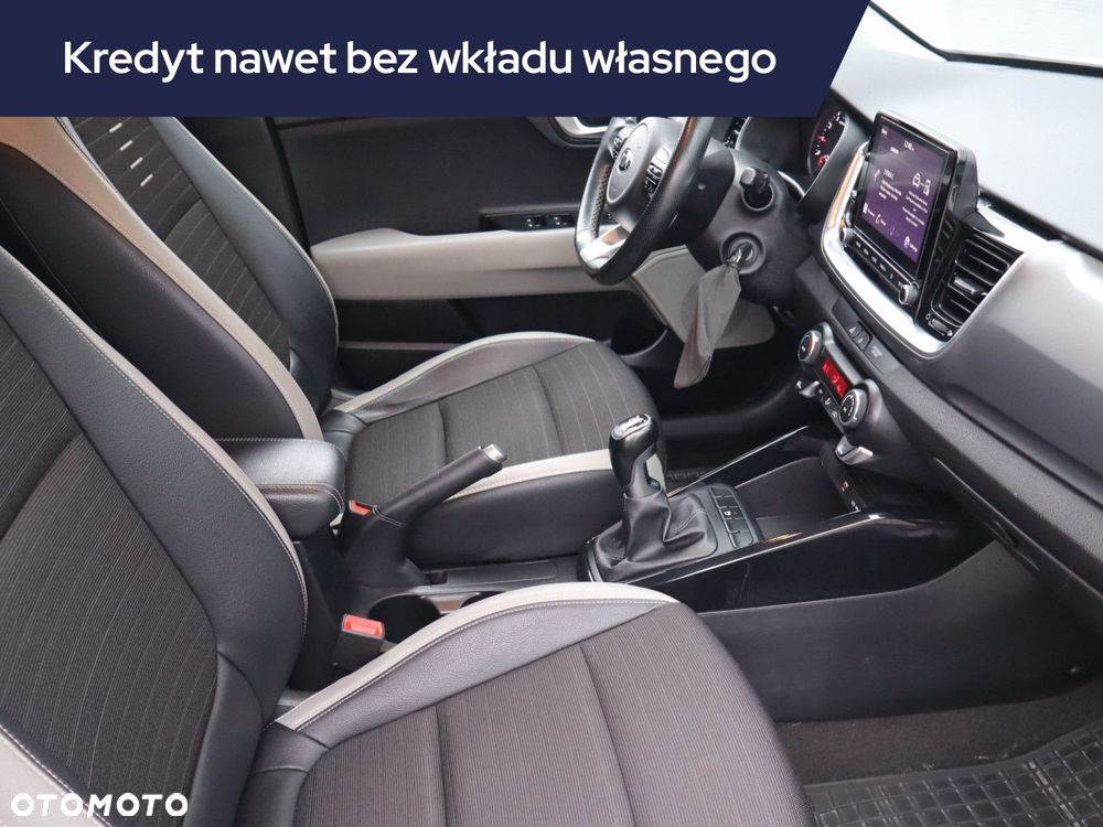 Kia Stonic - 11