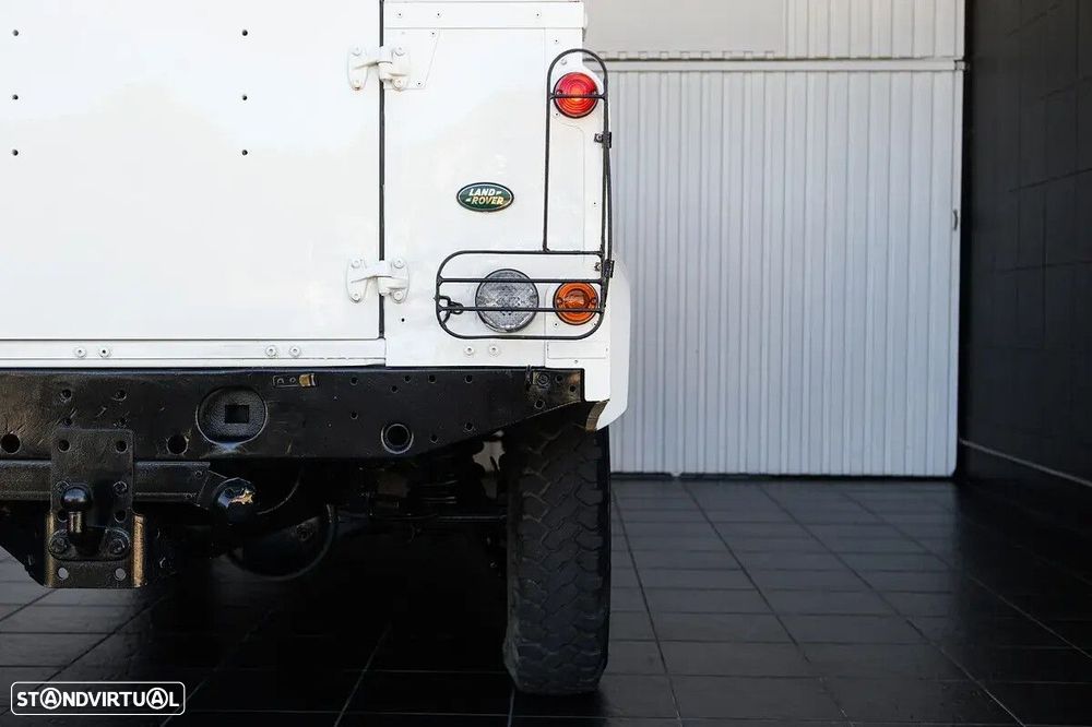 Land Rover Defender 90 2.5 Td5 E - 15