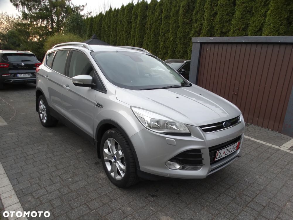 Ford Kuga - 12
