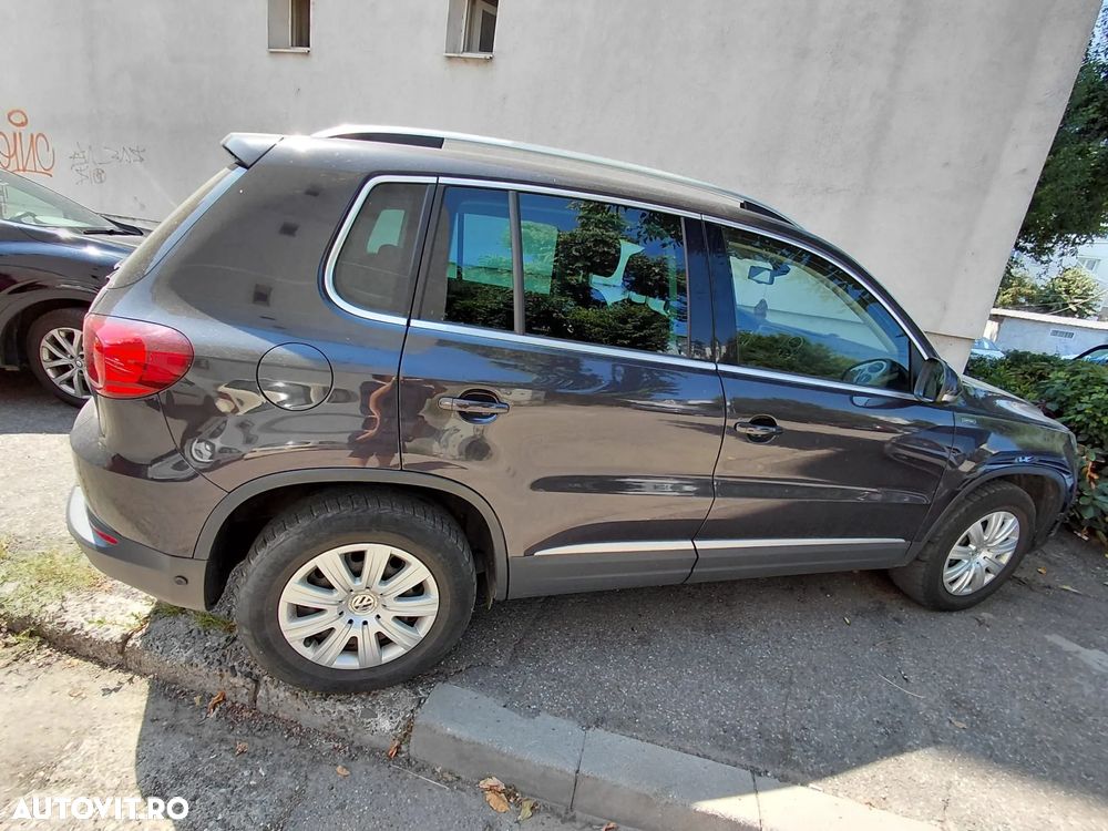 Volkswagen Tiguan 2.0 TDI SCR 4MOTION BlueMotion Technology Lounge Sport & Style - 15