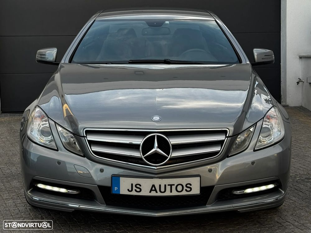 Mercedes-Benz E 220 CDI DPF BlueEFFICIENCY 7G-TRONIC Avantgarde - 1
