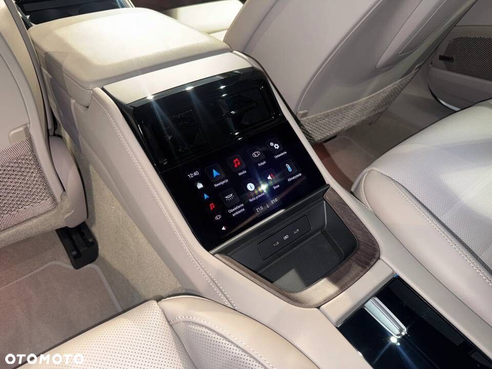 Porsche Panamera - 17