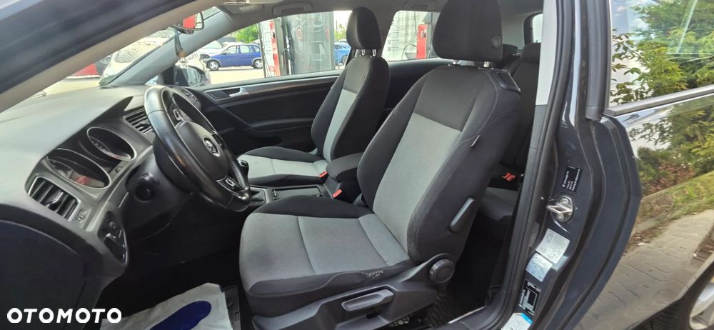 Volkswagen Golf 1.6 TDI BMT Highline - 26