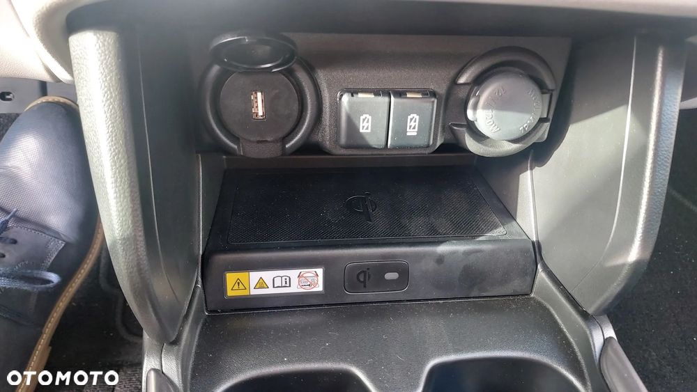 Suzuki Swift 1.2 Dualjet SHVS Elegance CVT - 11