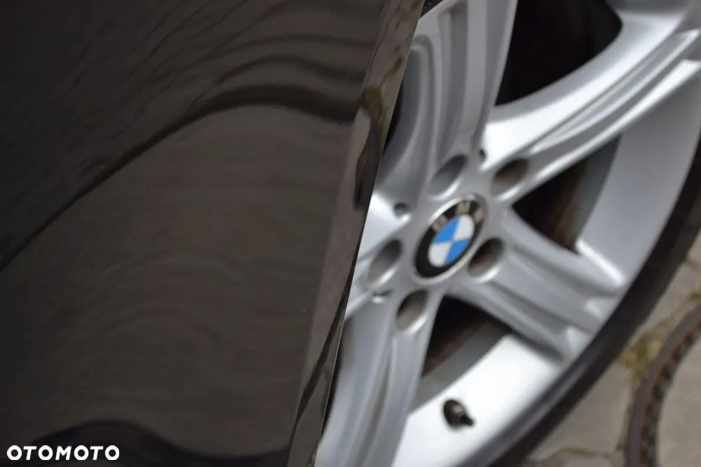 BMW Seria 3 318i - 6