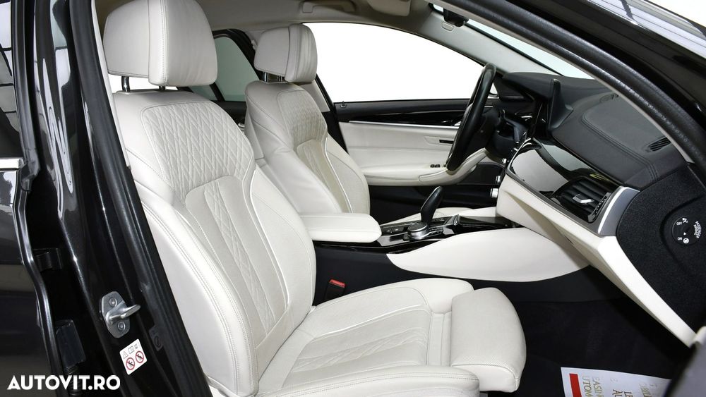 BMW Seria 5 520d xDrive Aut. Luxury Line - 9