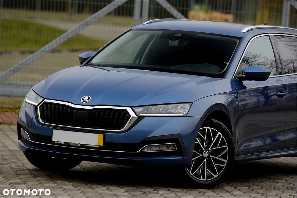 Skoda Octavia Combi 2.0 TDI DSG Ultimate - 8