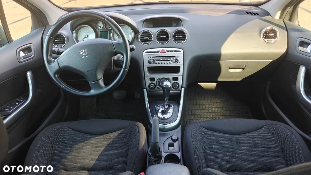 Peugeot 308 - 16