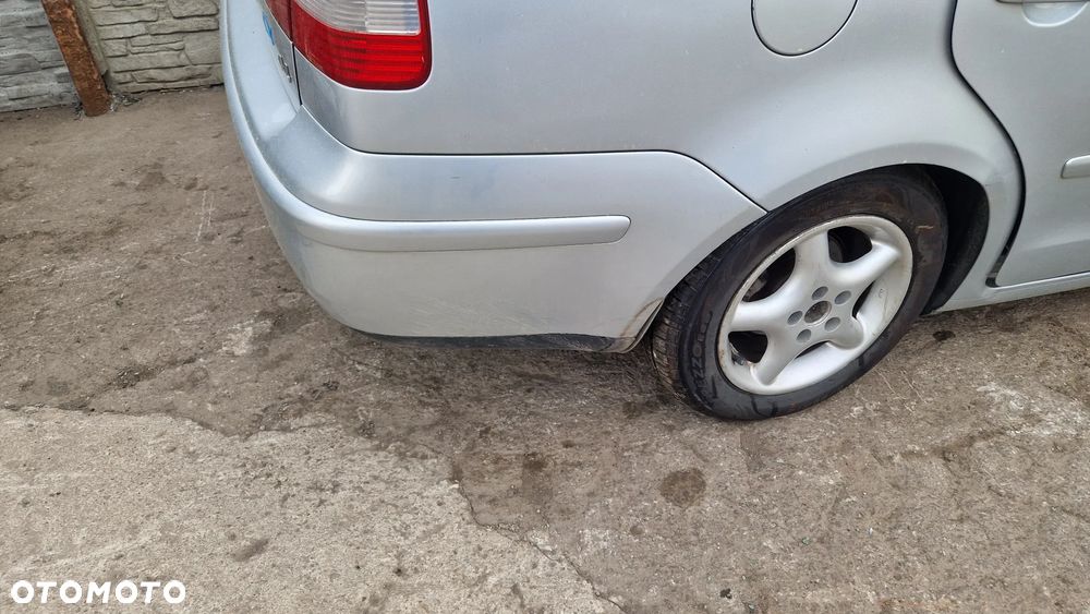 VOLKSWAGEN POLO 9N SEDAN ZDERZAK TYŁ - 2