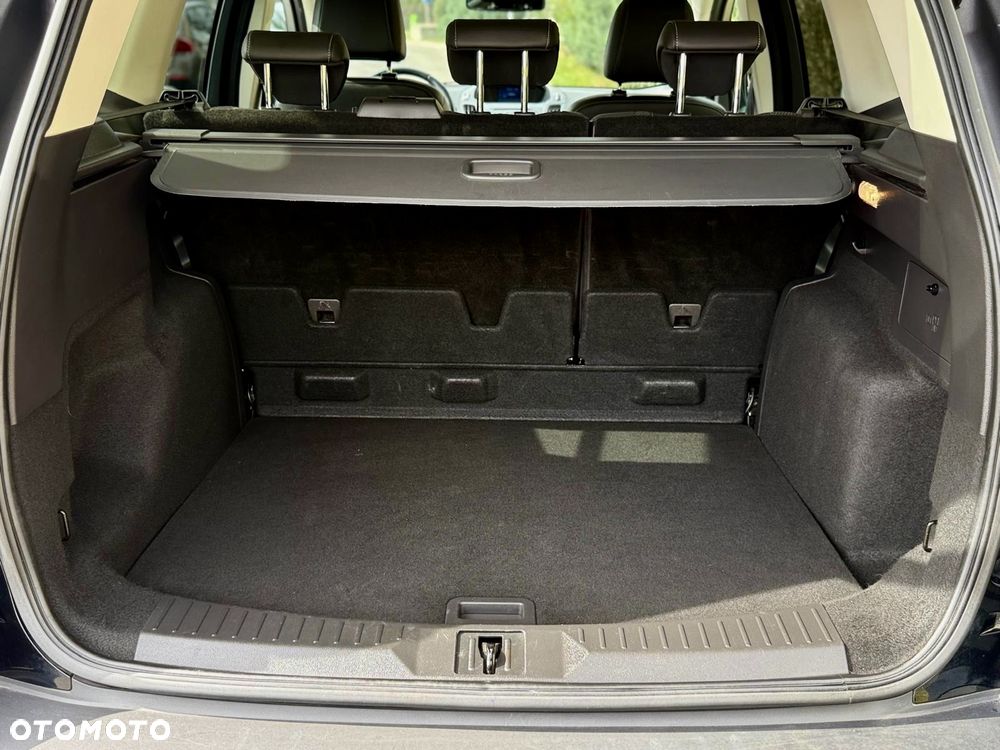 Ford Kuga 2.0 TDCi 4x4 Titanium - 26