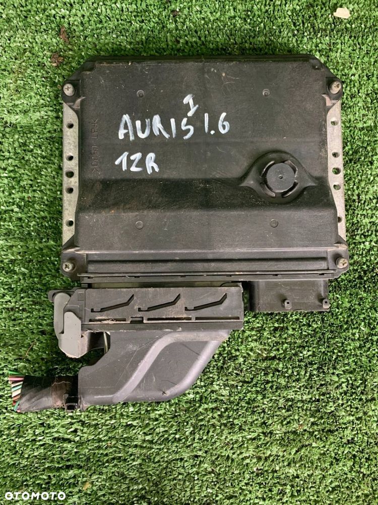 Komputer Sterownik moduł ECU silnika Toyota Auris I 1.6 1ZR 89661-02W81WWA - 1