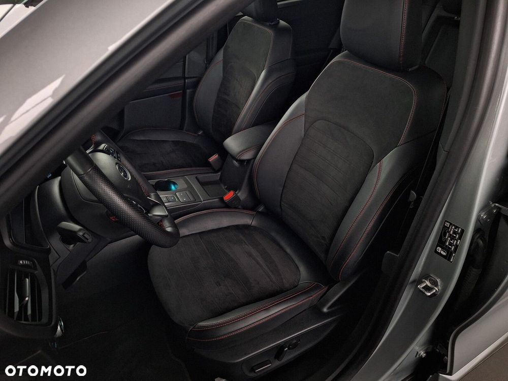 Ford Kuga 2.5 FHEV FWD ST-Line X - 22