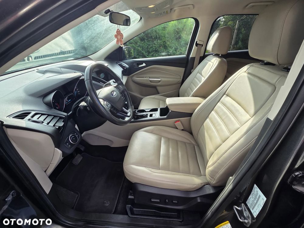 Ford Escape - 10