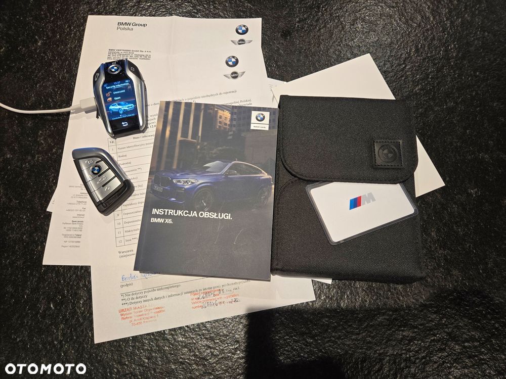 BMW X6 - 24