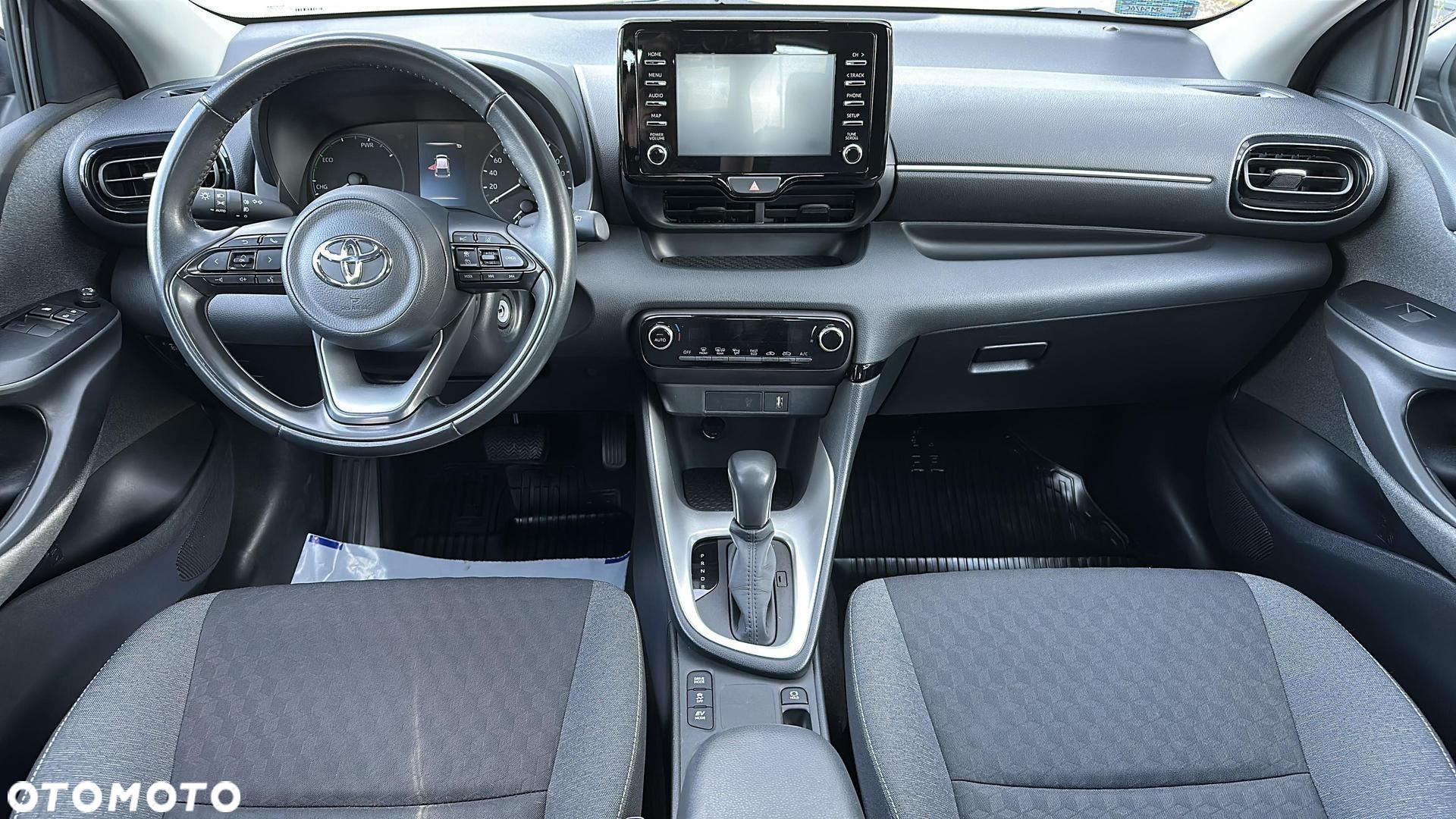 Toyota Yaris Hybrid 1.5 Comfort - 16