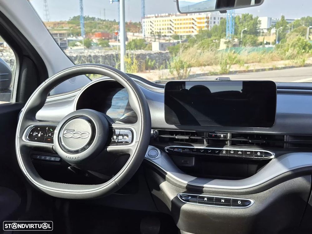Fiat 500e 3 + 1 42 kWh Icon - 9