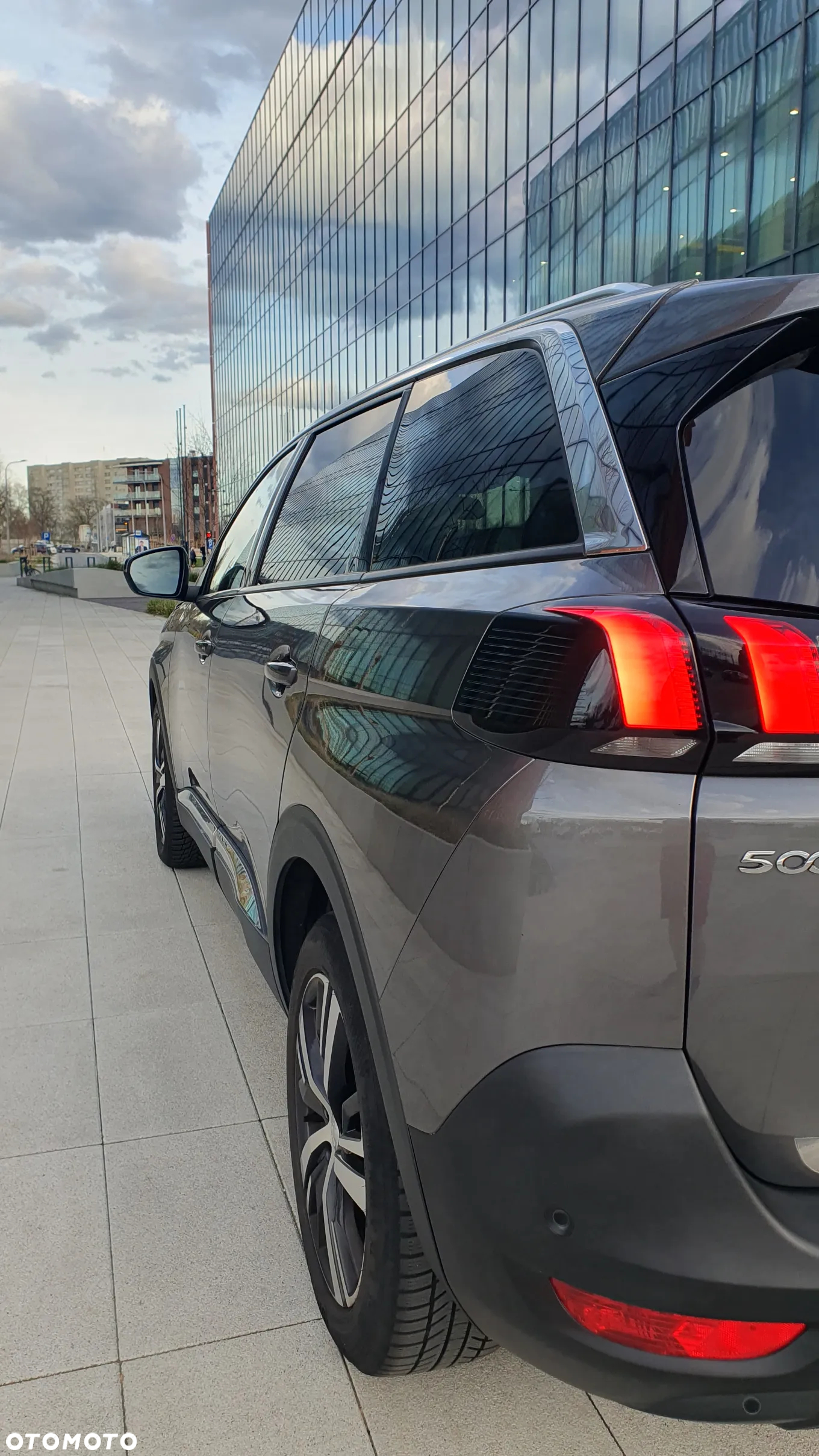 Peugeot 5008 1.5 BlueHDi Allure Pack S&S - 11