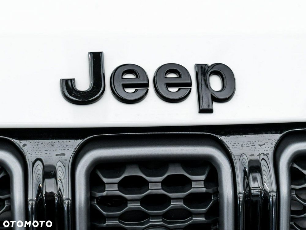 Jeep Compass - 11