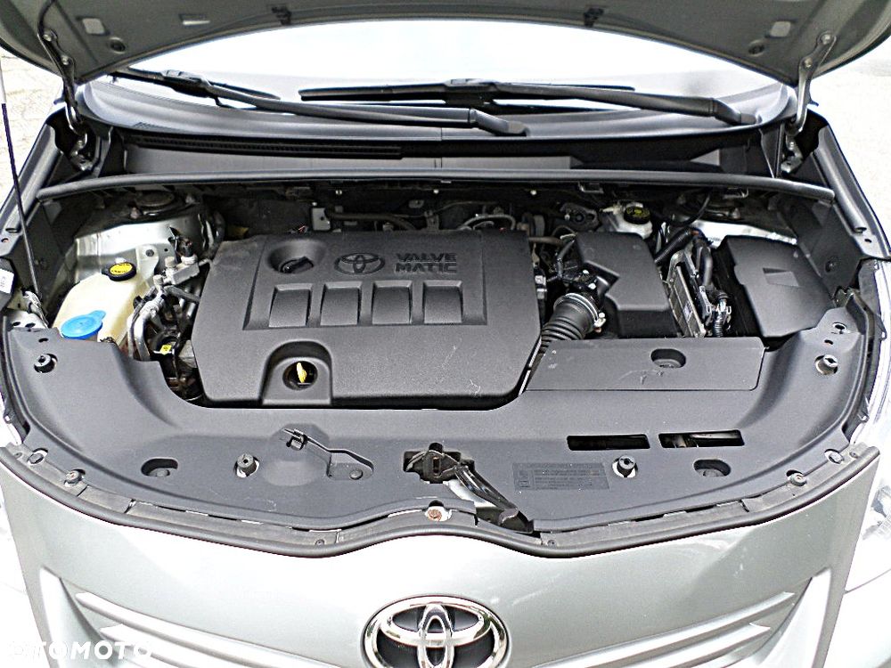 Toyota Verso 1.8 5-Sitzer Executive - 40