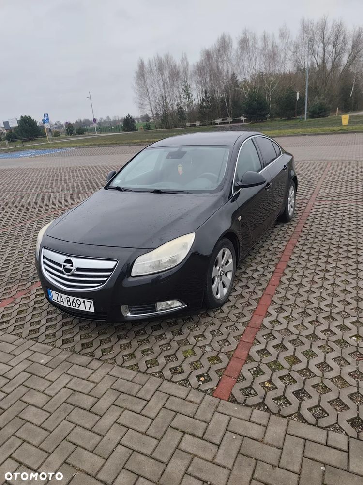 Opel Insignia 1.8 - 1