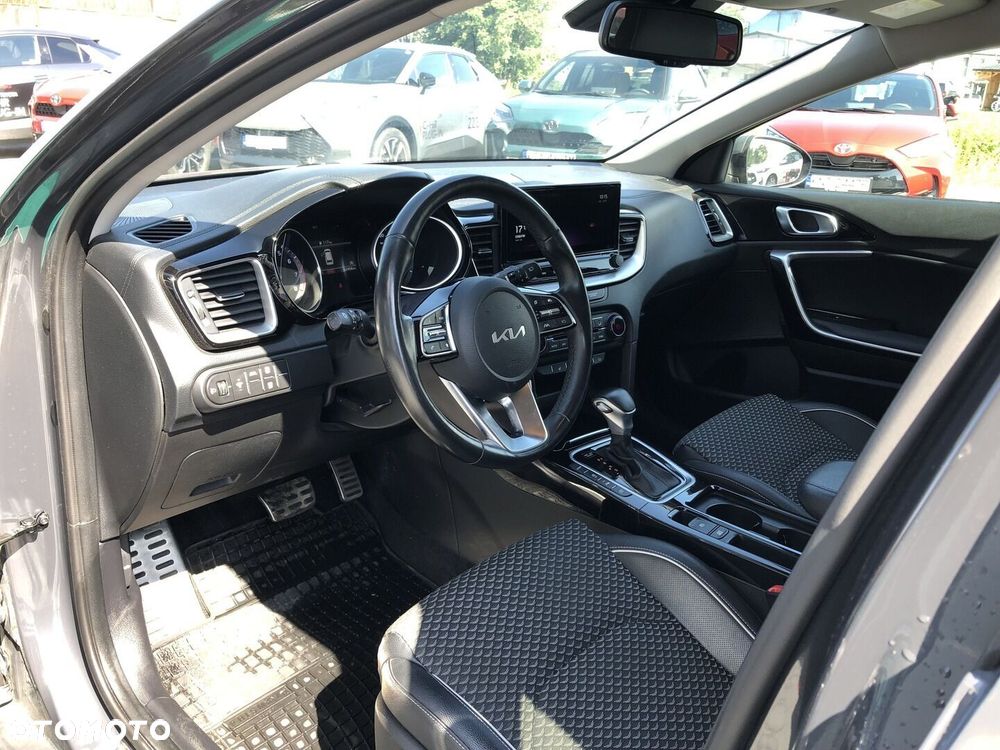 Kia Ceed 1.5 T-GDI Business Line Plus DCT - 9
