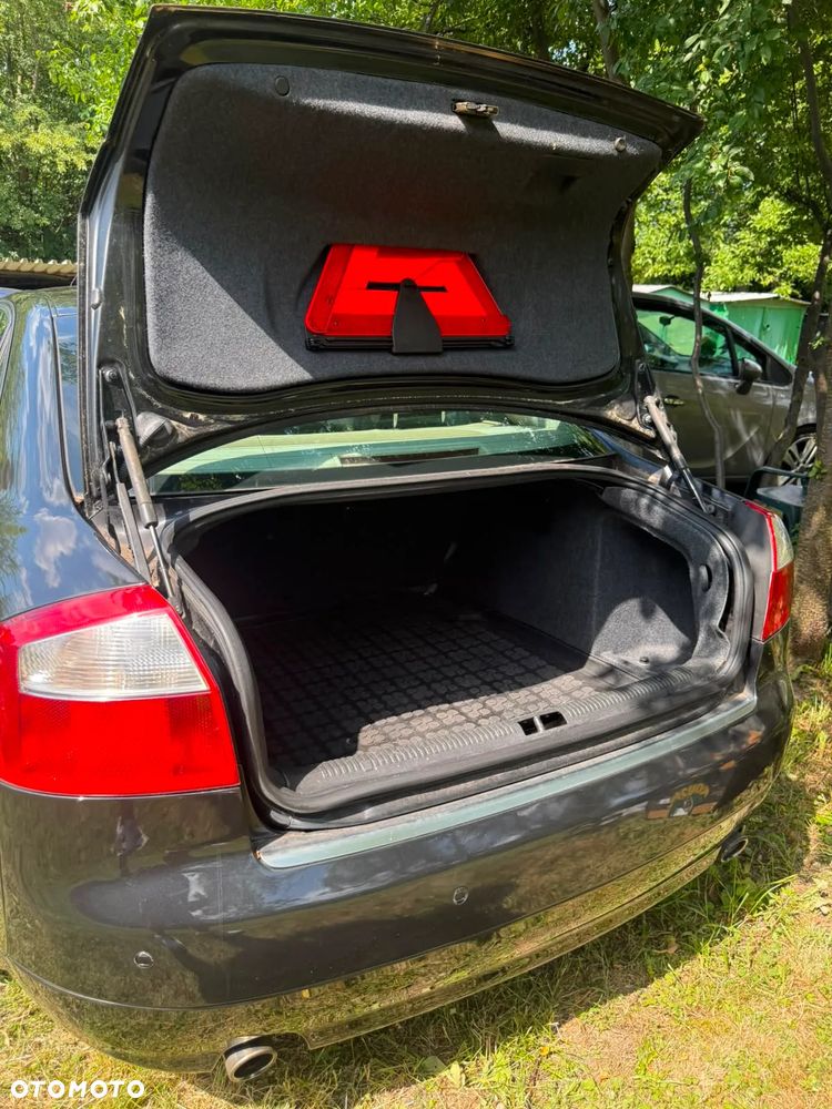 Audi A4 Limousine - 26