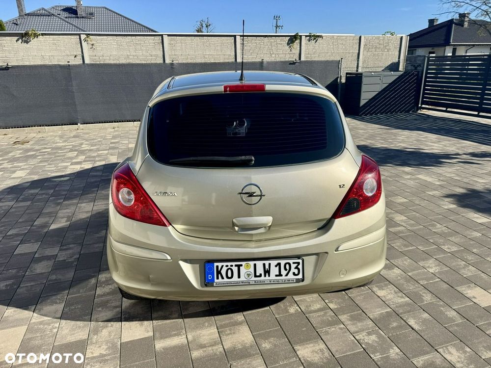 Opel Corsa - 20