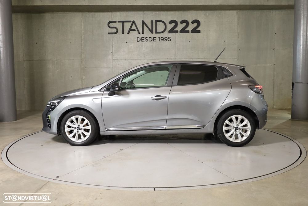 Renault Clio - 8