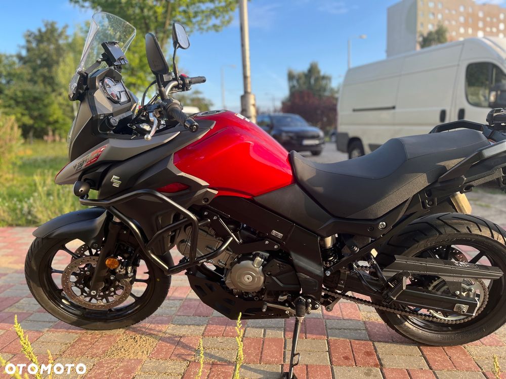 Suzuki V-STROM - 1