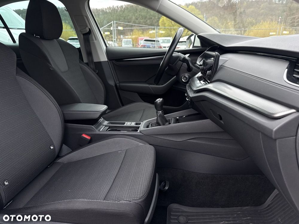 Skoda Octavia 1.5 TSI ACT Ambition - 15