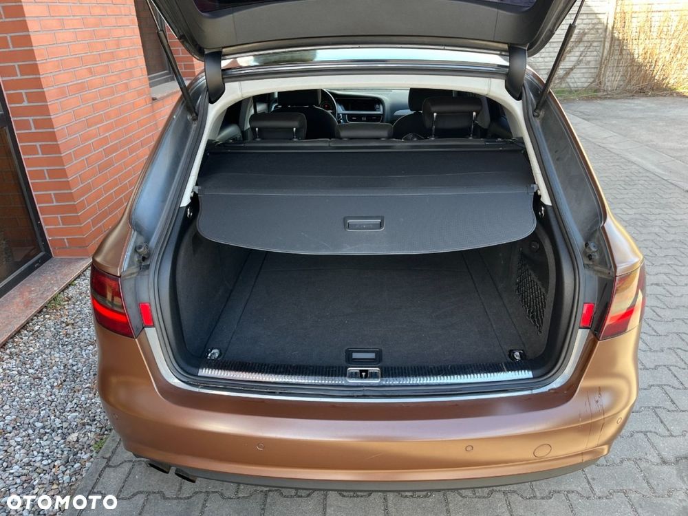 Audi A4 Avant 2.0 TDI DPF Ambition - 27