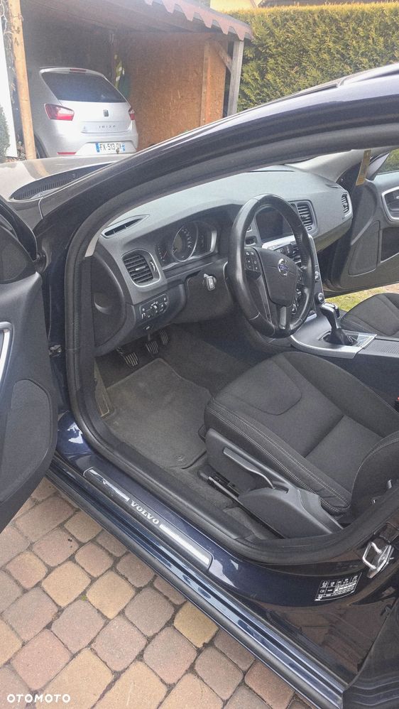 Volvo V60 D2 Ocean Race - 13