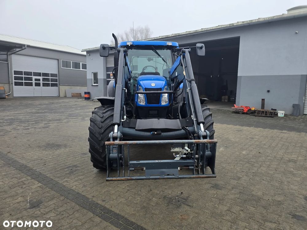 New Holland T 6070 - 5