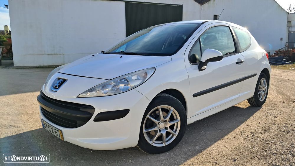 Peugeot 207 1.4 HDi Urban - 1
