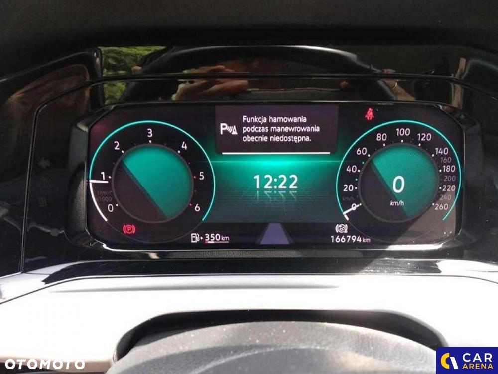 Volkswagen Golf - 16