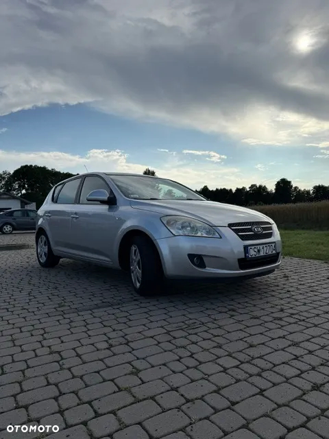 Kia Ceed - 2