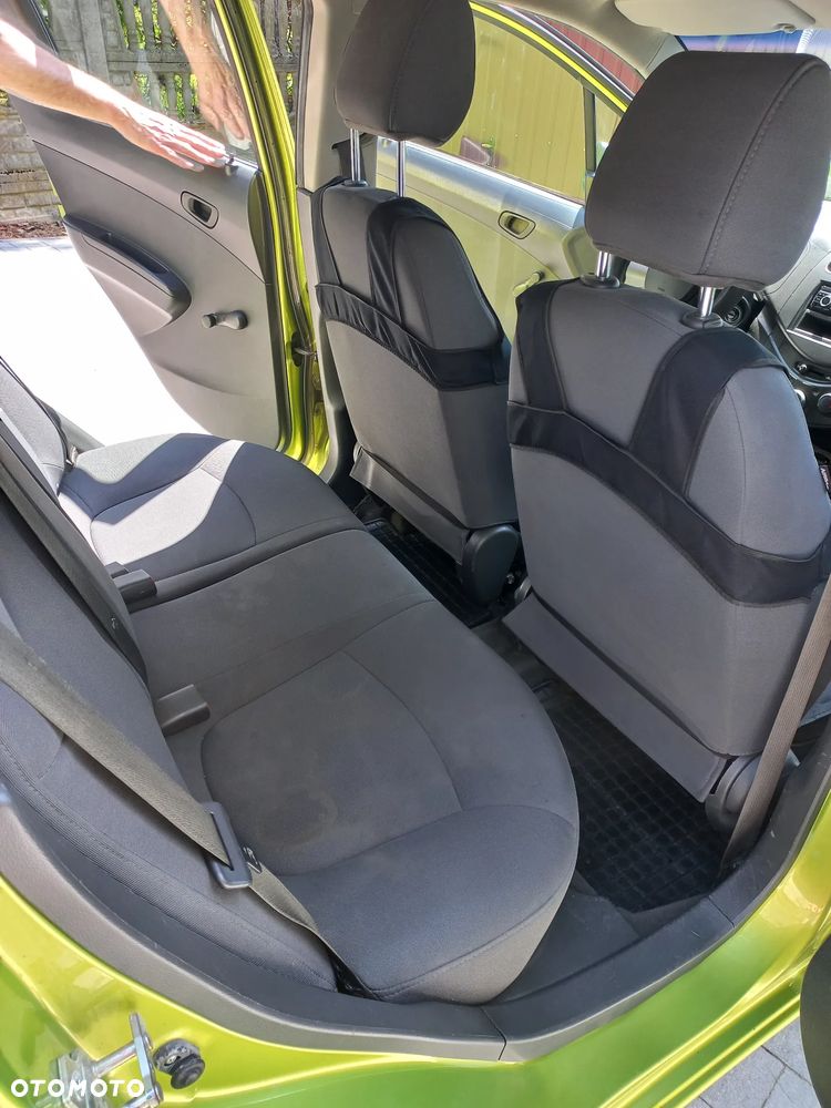 Chevrolet Spark 1.0 Base - 6