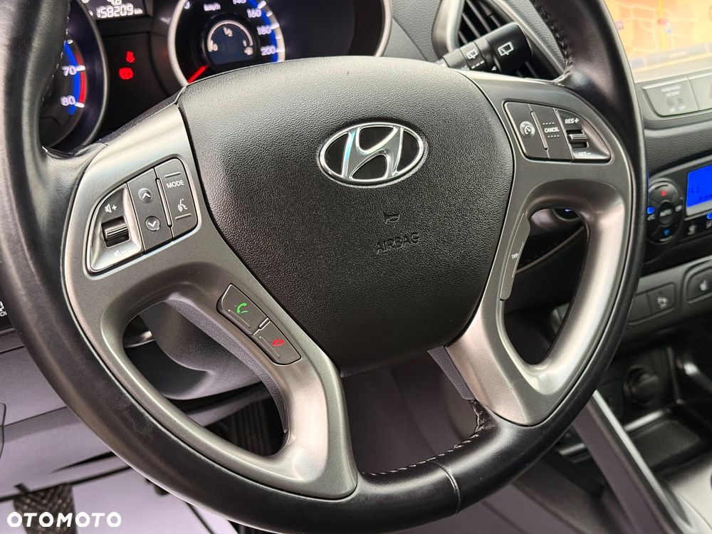 Hyundai ix35 1.6 2WD Fifa World Cup Edition - 19