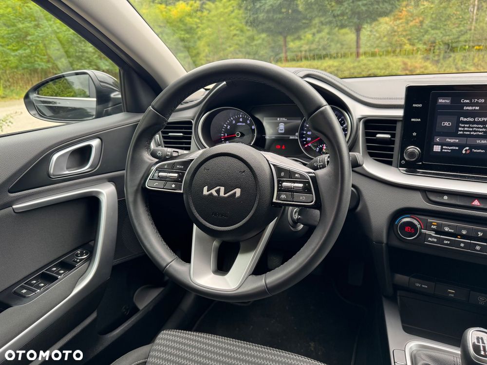 Kia XCeed 1.5 T-GDI M - 22