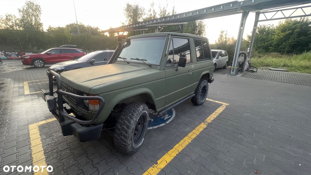 Mitsubishi Pajero - 6